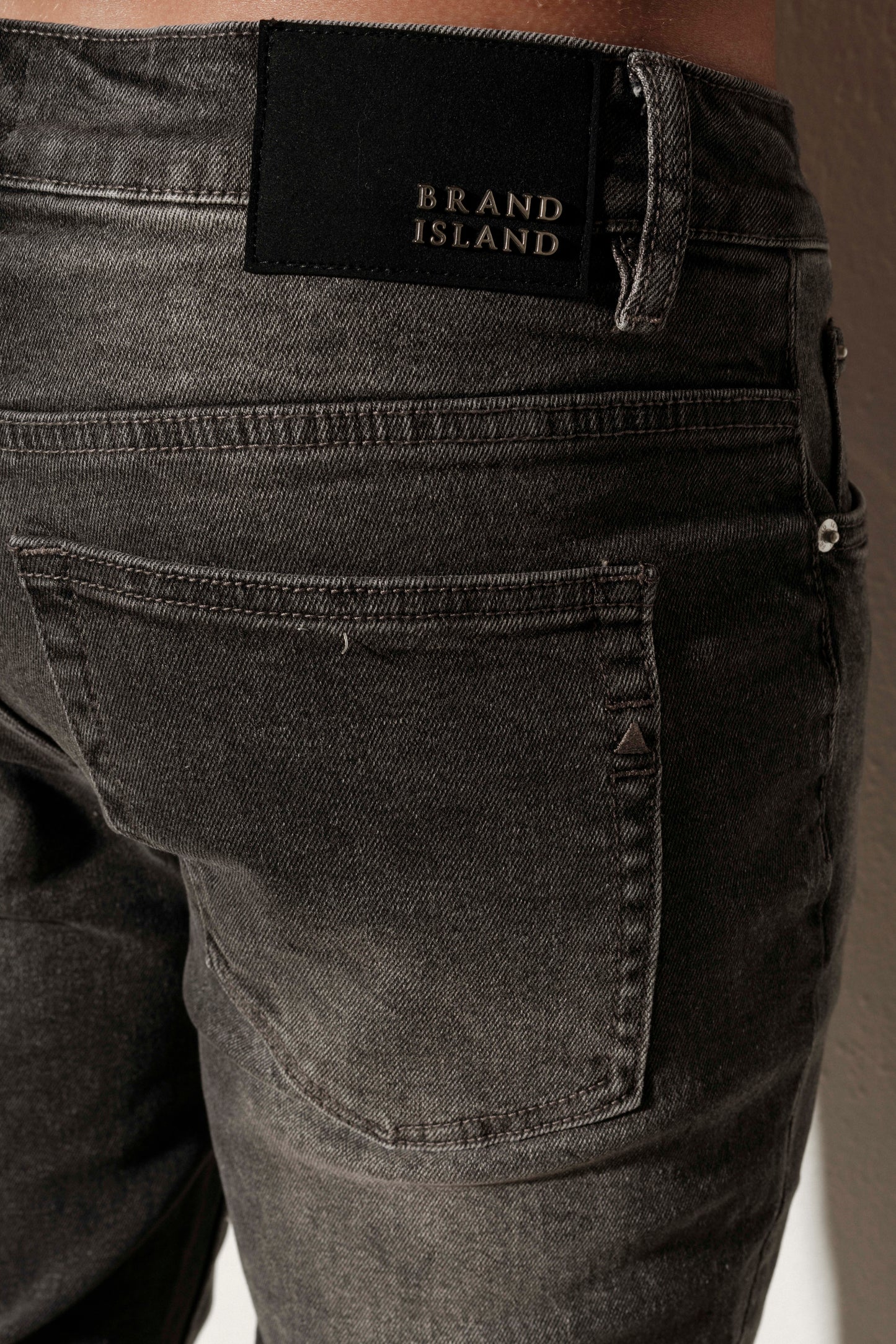 TONI REGULAR FIT JEANS