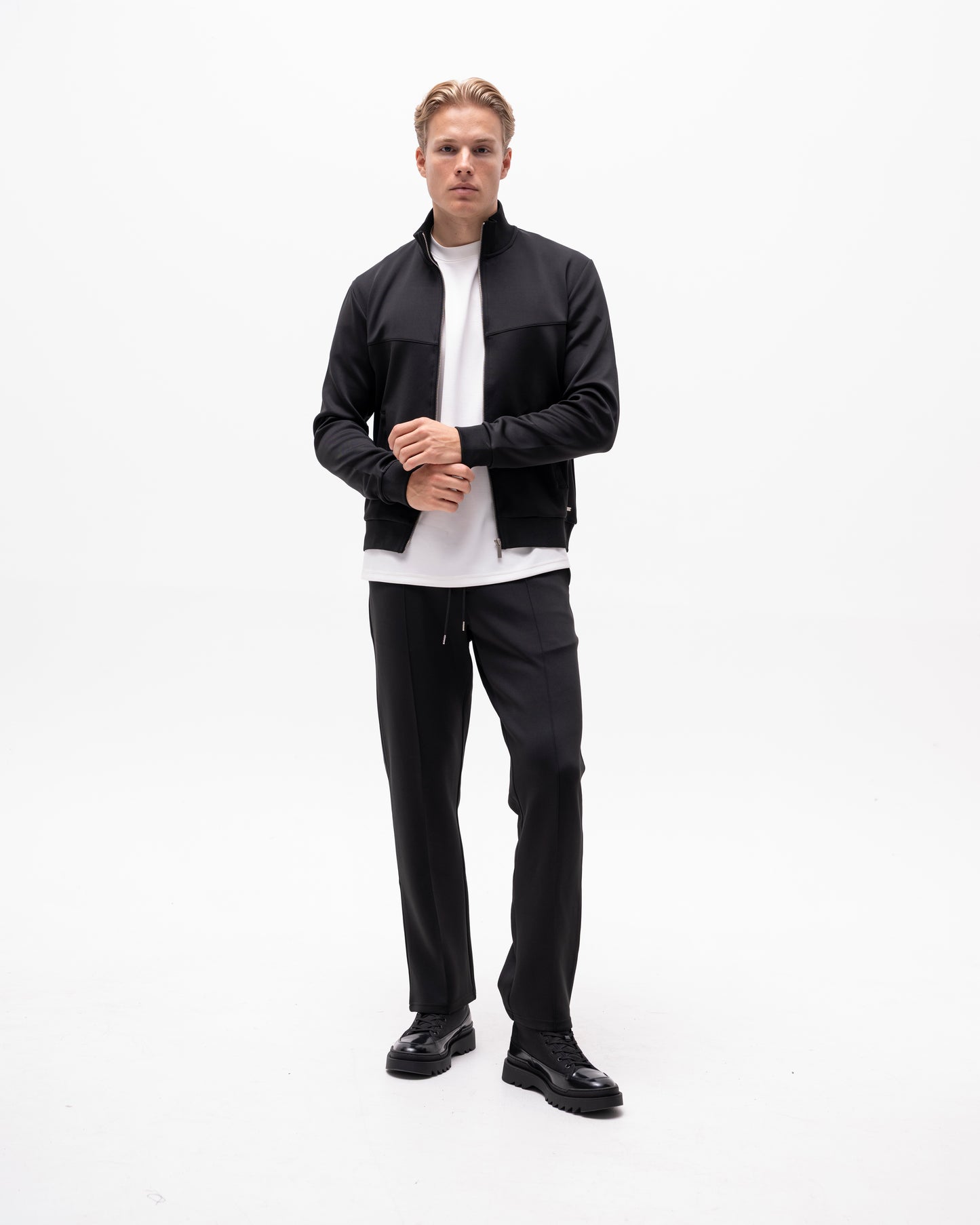 AKINO TRACK PANTS