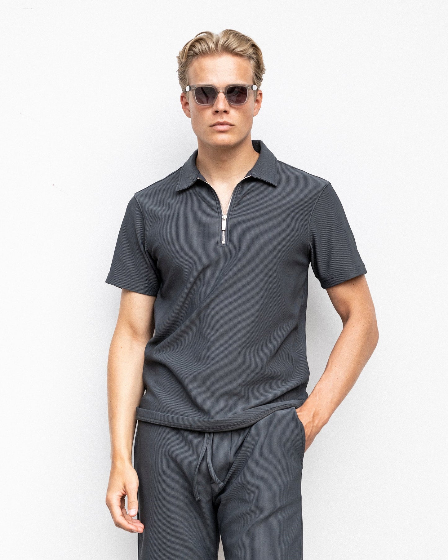 ALONZO ZIP POLO V2