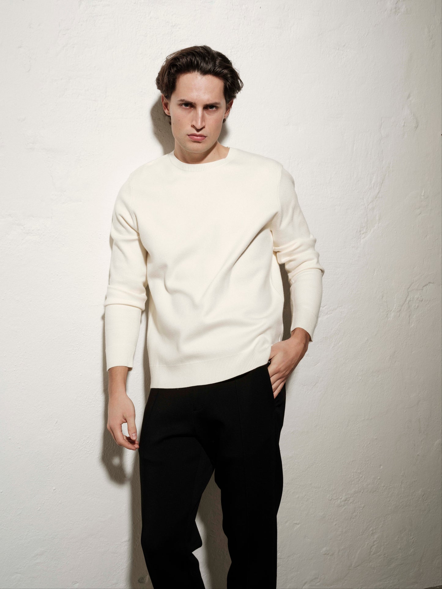 LEO O-NECK KNIT