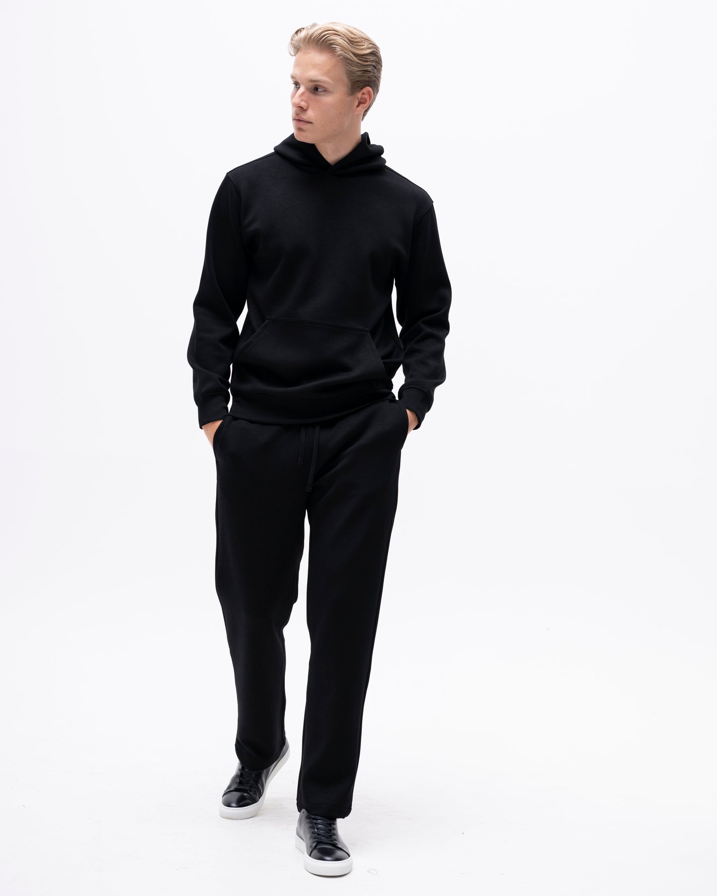 ZEN BASIC HOODIE